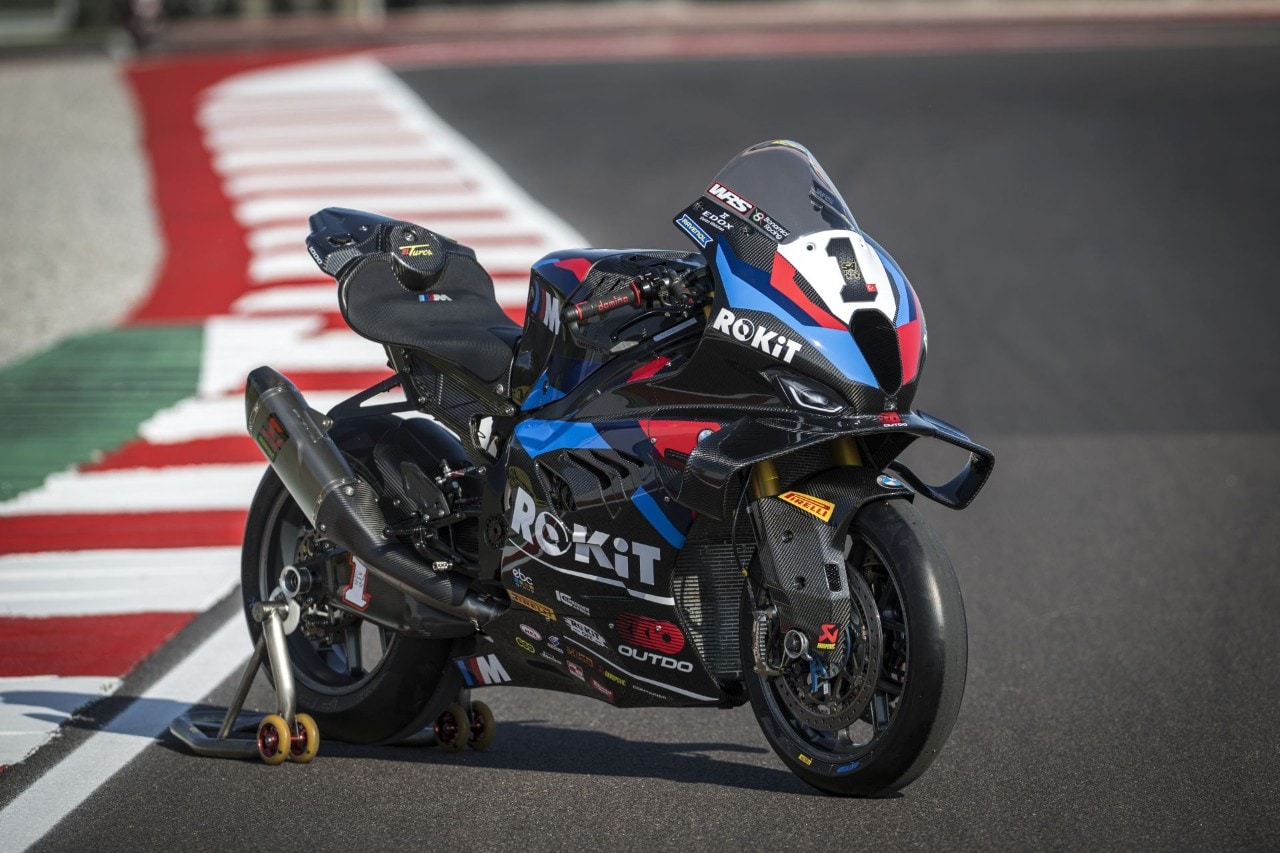 DueruoteTG #238 - Abbiamo guidato in pista la BMW che corre in SBK! 